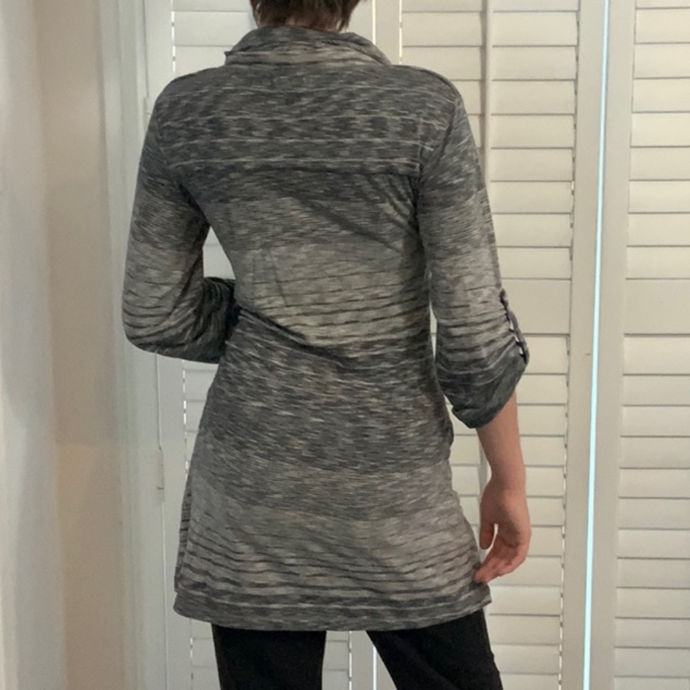 Max Studio Size Small Tunic Top - Picture 3 of 4